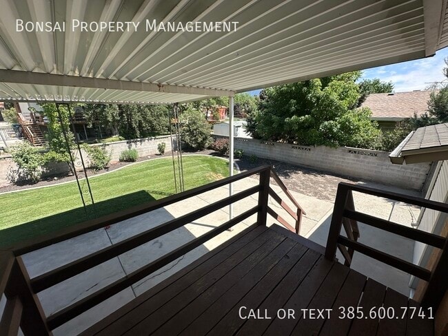 Building Photo - 8625 S Spartan Dr