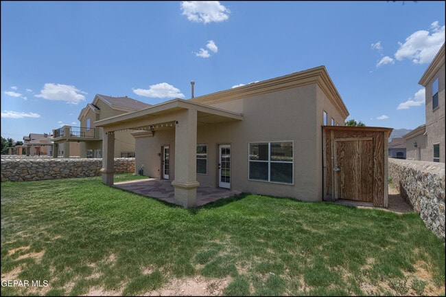 Building Photo - 11420 Victor Flores Pl