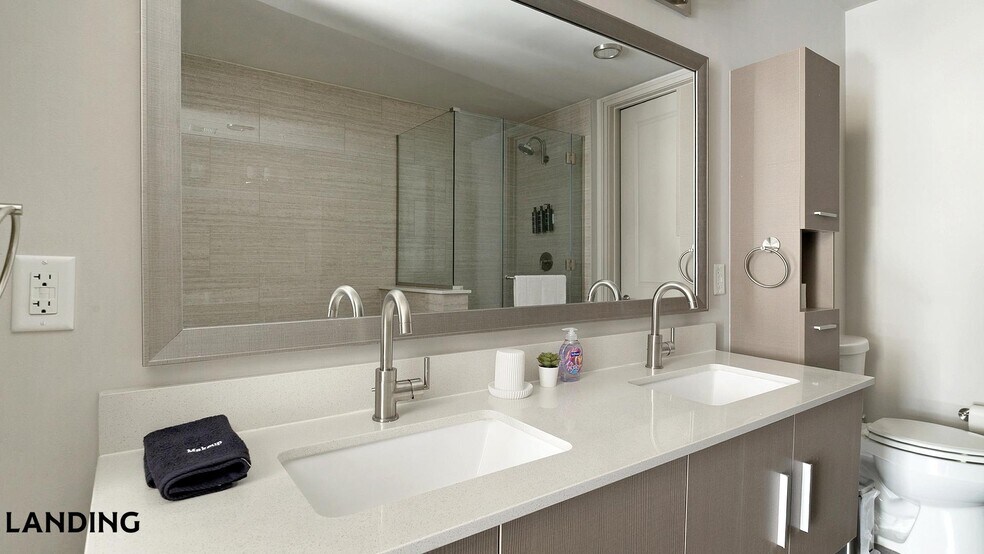 Building Photo - 1414 Wood Hollow Dr