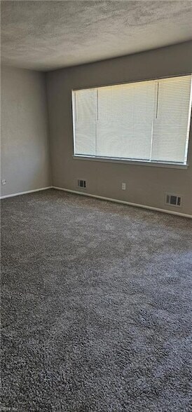 Building Photo - 4729 Sullivan Blvd