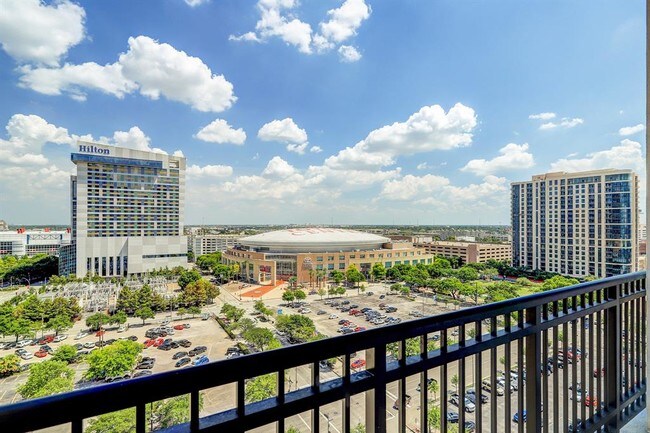 Building Photo - 1211 Caroline St