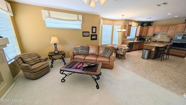 Building Photo - 62218 E Sand Crest Dr