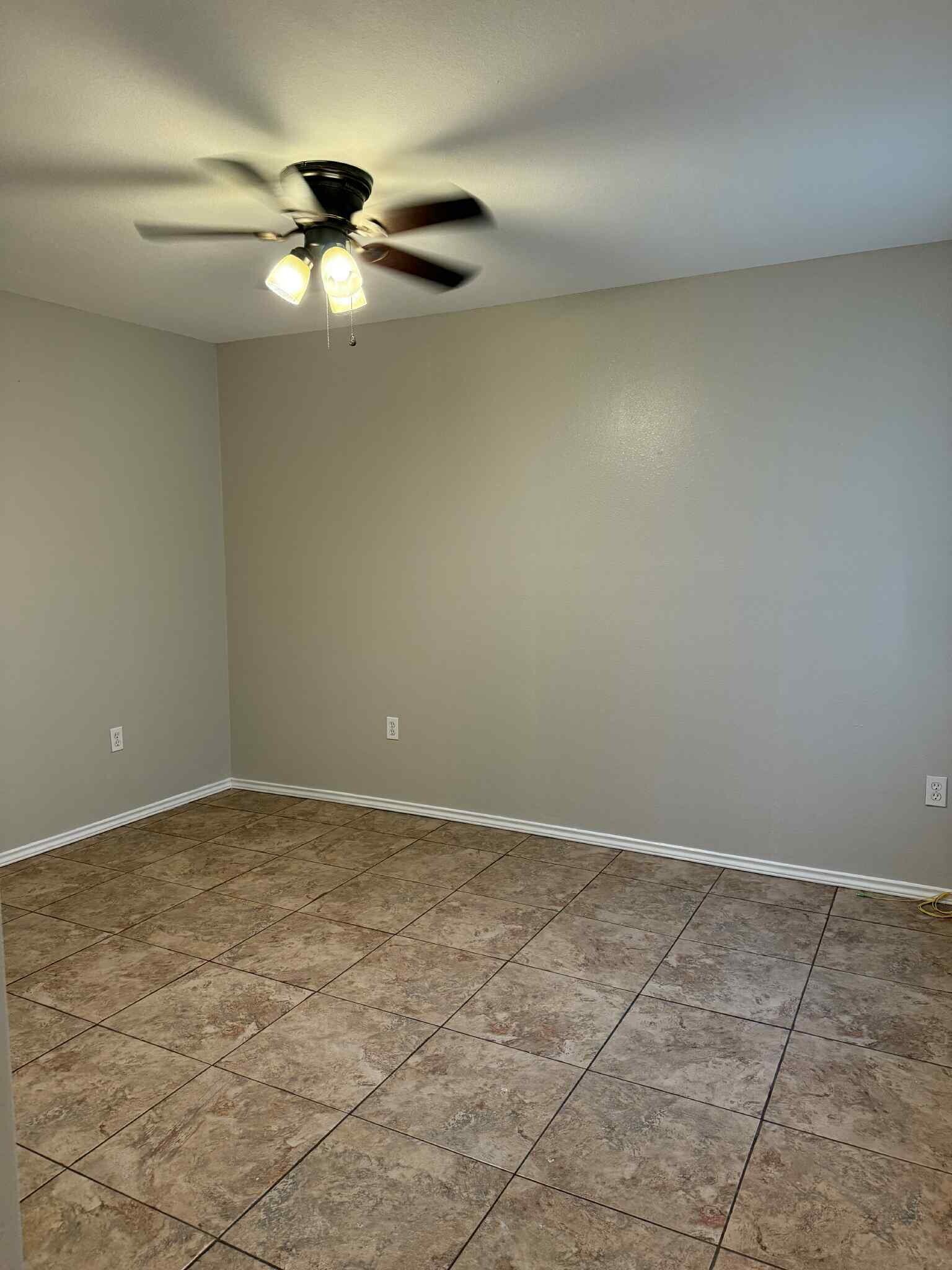 Building Photo - 205 Los Flores Ave