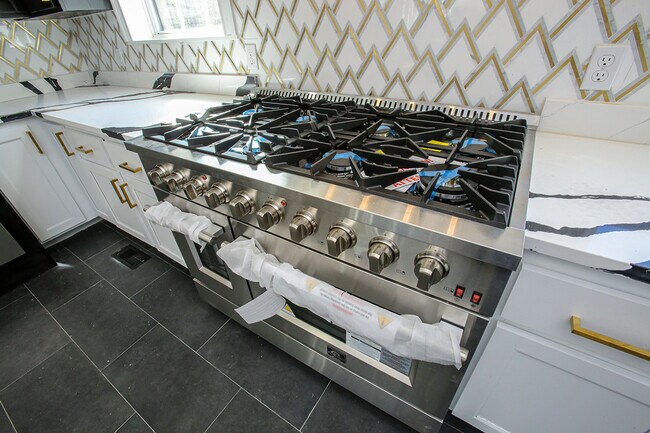 Building Photo - 1508 Mullis Rd