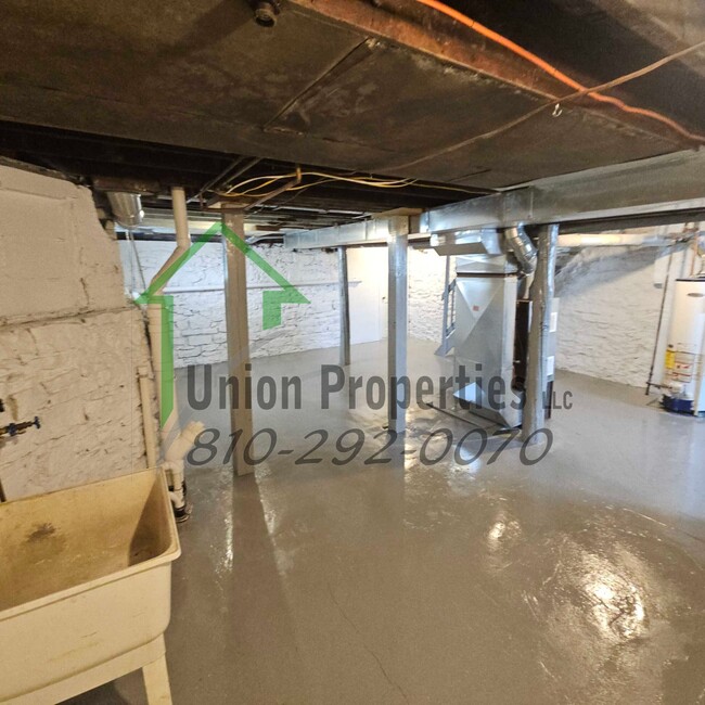 Building Photo - 514 Glenwood Ave
