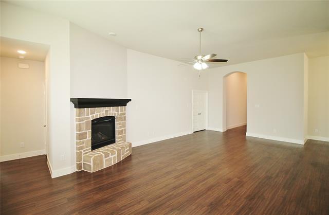 Building Photo - 1665 Sheldon Dr