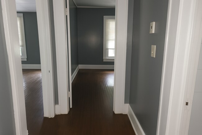 Building Photo - 952 Curry Pl