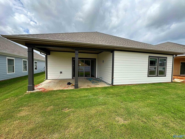 Building Photo - 28550 Whitehall Ln