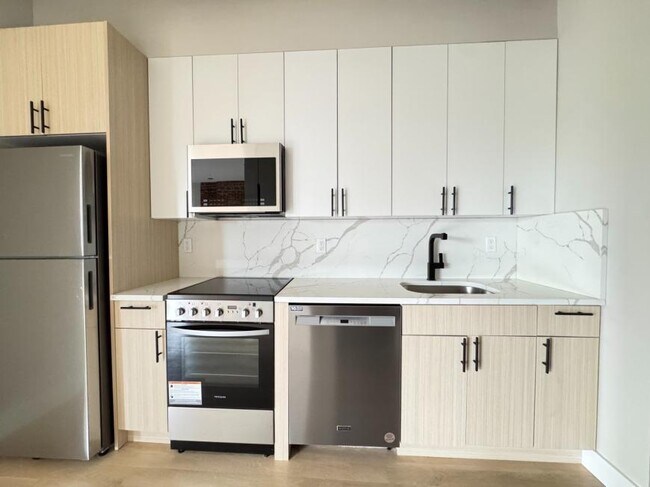 Building Photo - 2 bedroom in Brooklyn NY 11215