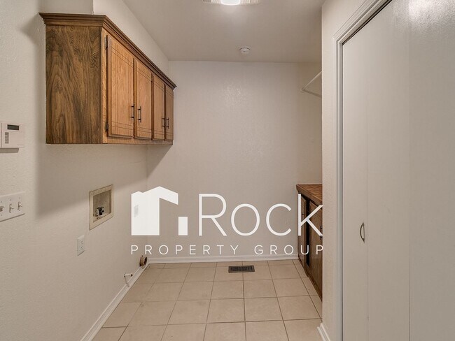 Building Photo - 4 Bedroom Home with Space Inside and Out! **Receive HALF OFF First Month's Rent**