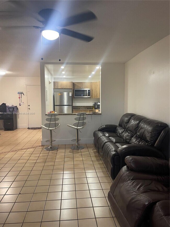 Building Photo - 6190 W 19th Ave