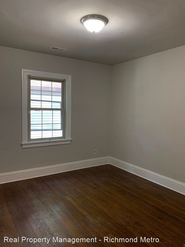 Building Photo - 3 br, 1.5 bath House - 5745 Snead Rd