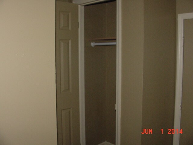 Building Photo - 168 Riverview Dr