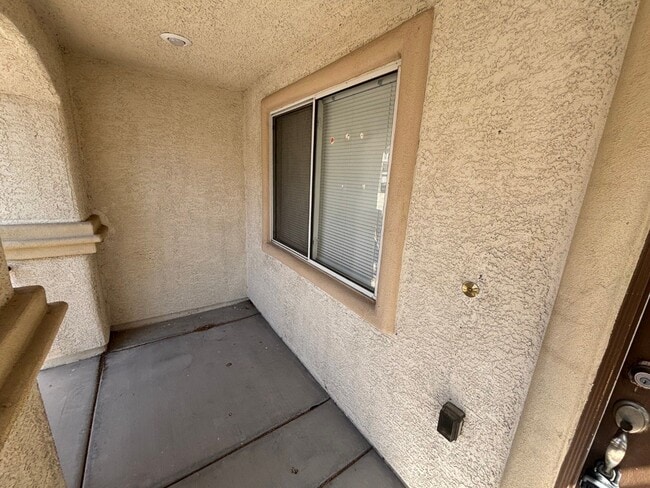 Building Photo - Charming 3-Bedroom Home with Modern Comfor...
