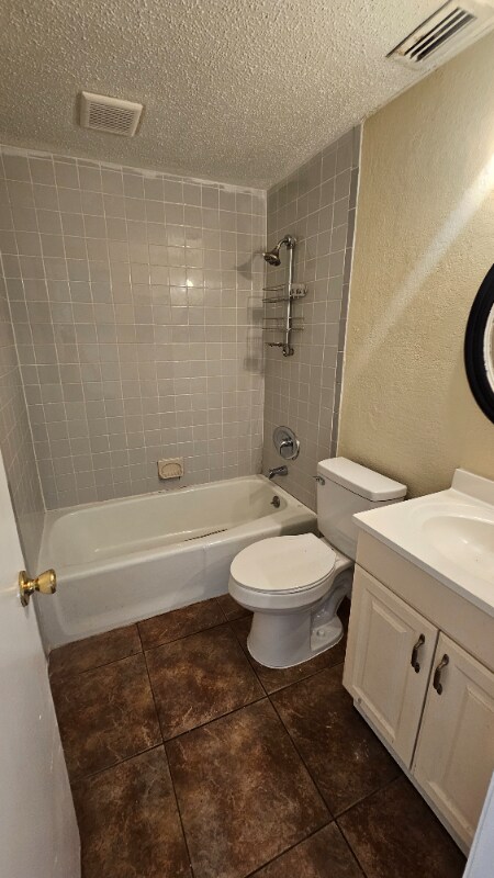 Building Photo - 3919 3rd Ave Dr E