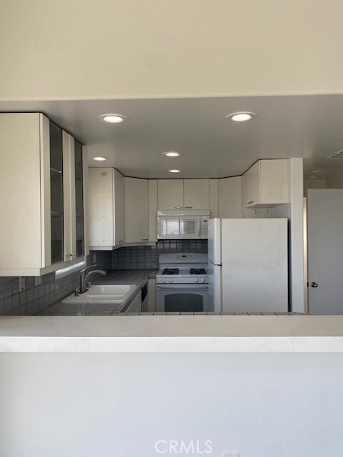 Building Photo - 205 Shell St