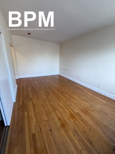 Building Photo - 28 Colborne Rd
