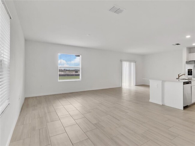 Building Photo - 8505 Bella Mar Trl E