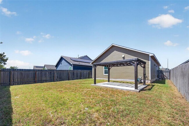 Building Photo - 15608 Spring Hill Ln