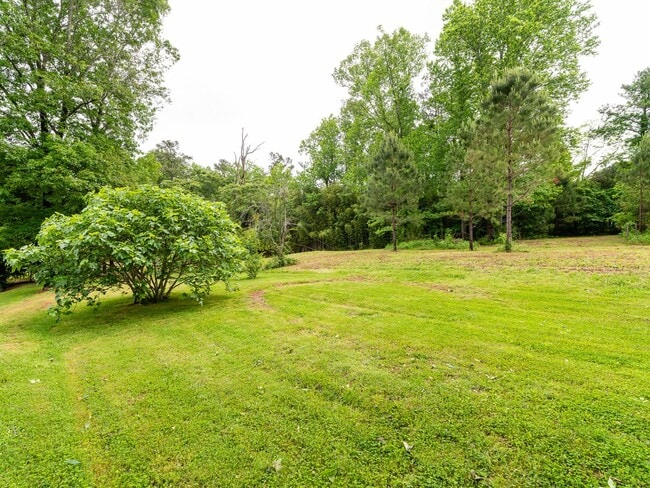 Building Photo - Wonderful Updated Ranch in West Cobb