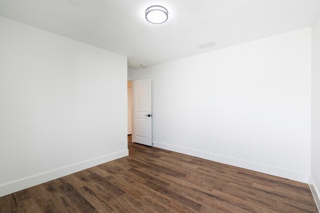 Building Photo - 1521 S Rusk Ave