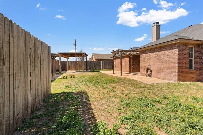 Building Photo - 6115 100th St