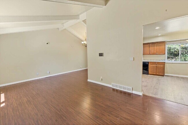 Building Photo - 3-Bedroom with A Flex Room Multi-Level Home with Fresh Paint, Refreshed Deck, and Multiple Living...