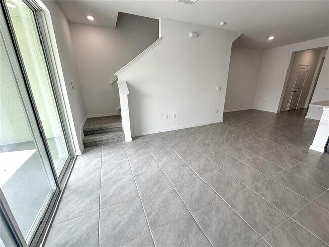 Building Photo - 11450 Crescent Deer Dr