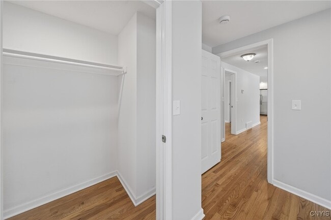 Building Photo - 101 Augusta Dr