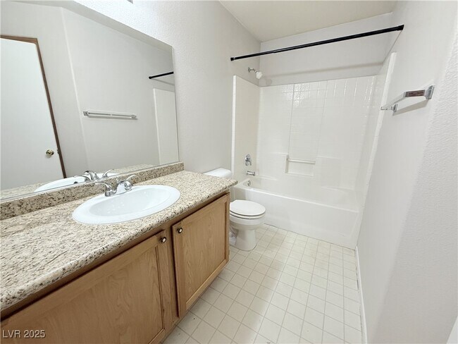 Building Photo - 4555 E Sahara Ave