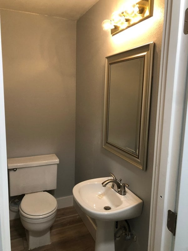 Building Photo - 525 Cinderella Loop