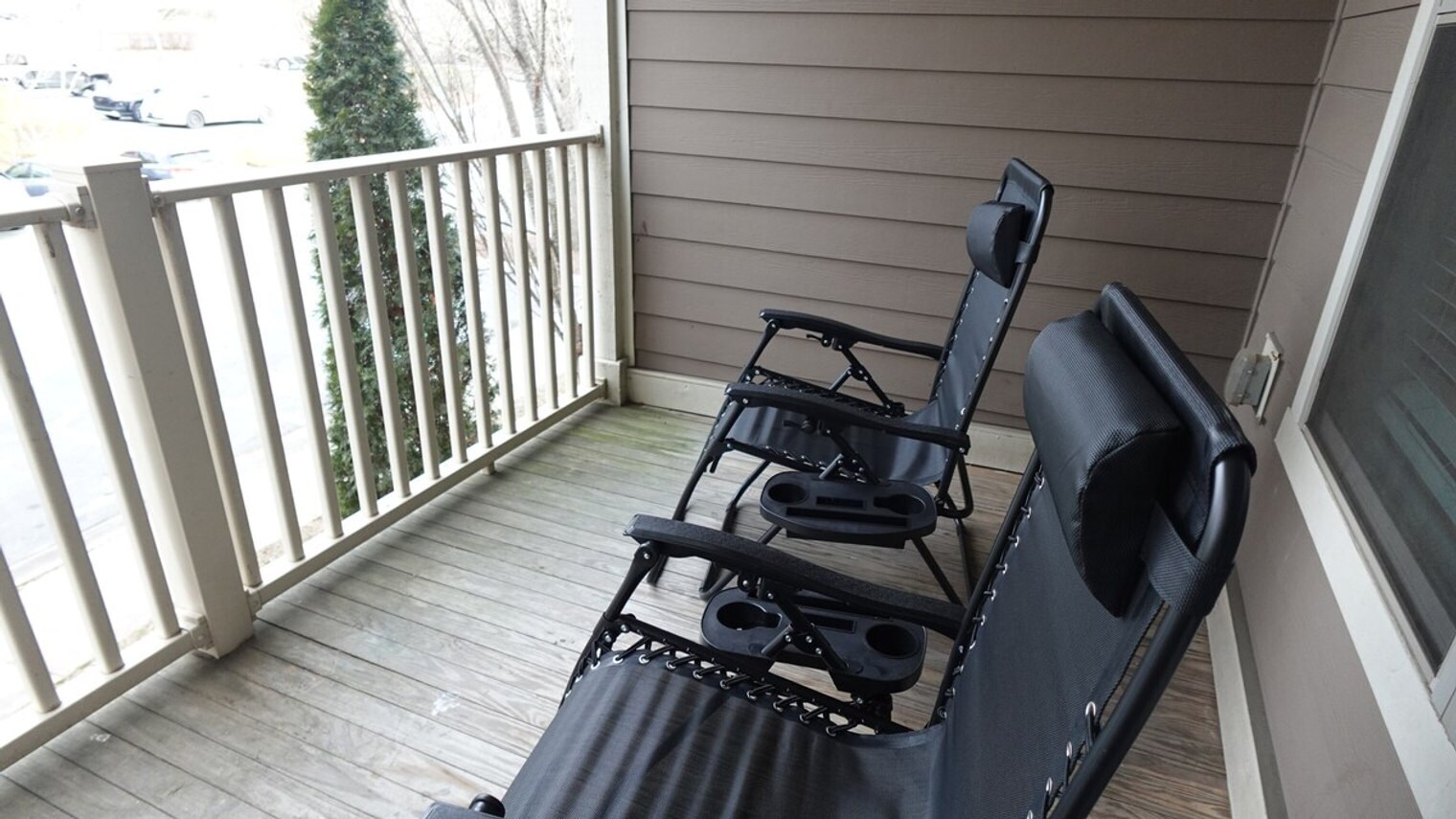 Building Photo - 26 Racquet Club Rd