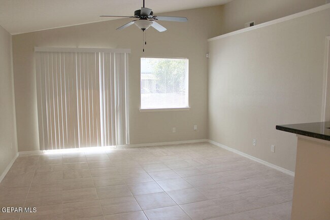 Building Photo - 5040 Gold Ranch Ave