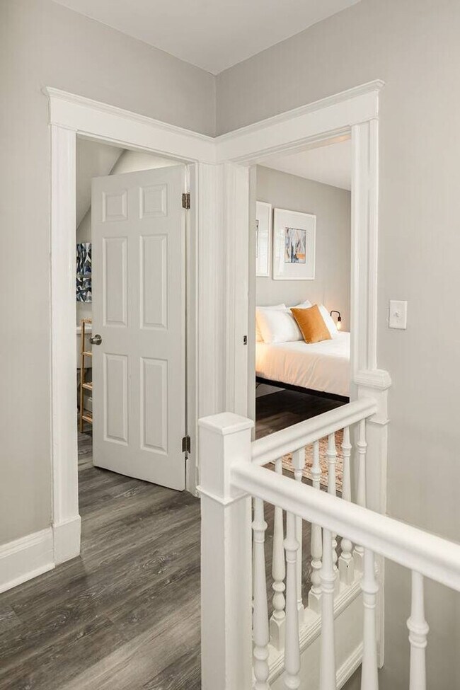 Building Photo - 216 Gilman Ave