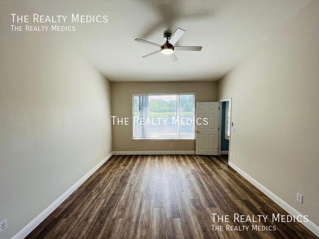 Building Photo - 1356 Periwinkle Blue Way