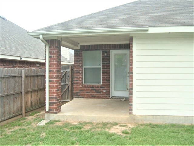Building Photo - 12232 Lamington Dr