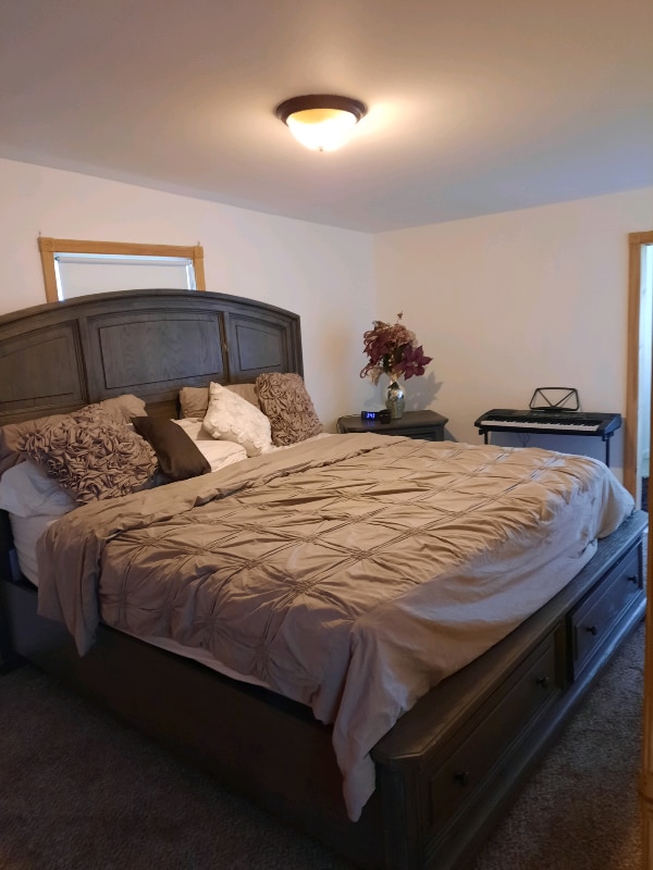 Building Photo - 13 Elmwood Ave