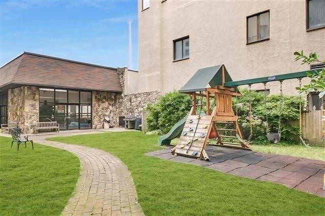 Building Photo - 75 Liberty Ave