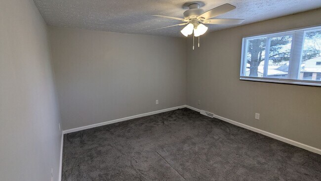 Building Photo - MN Cedar Village (833)