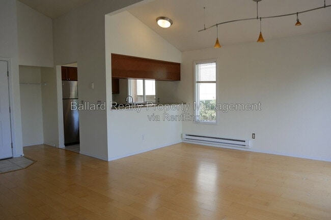 Building Photo - 1712 NW 85th St