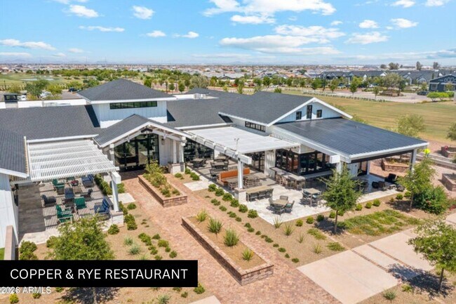 Building Photo - 11300 N Casa Dega Dr