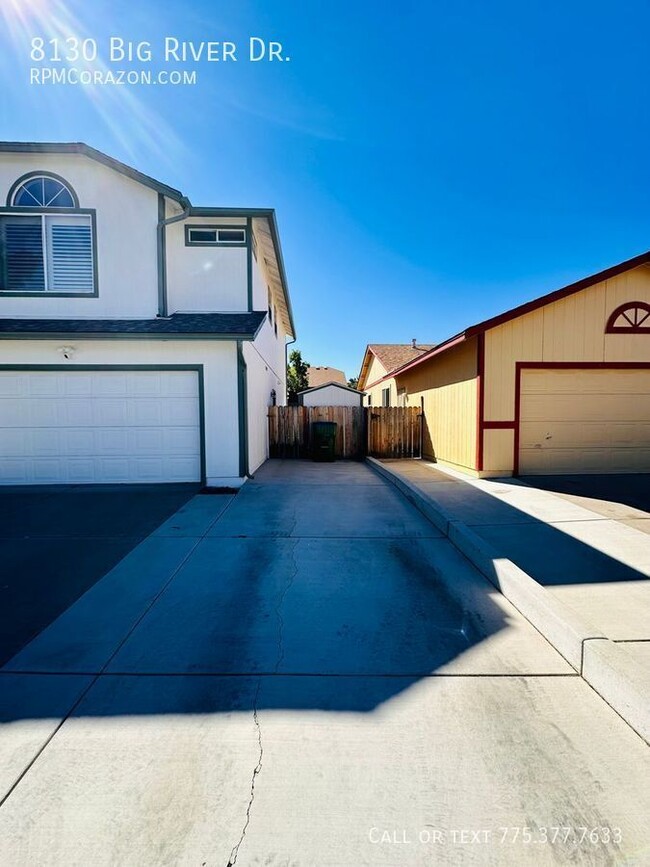 Building Photo - 8130 Big River Dr