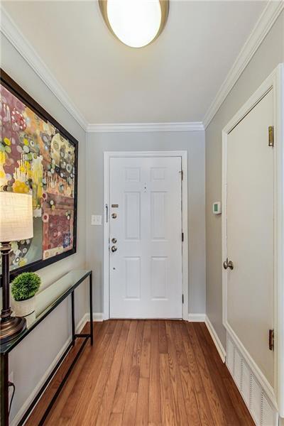 Building Photo - 203 14th St NE