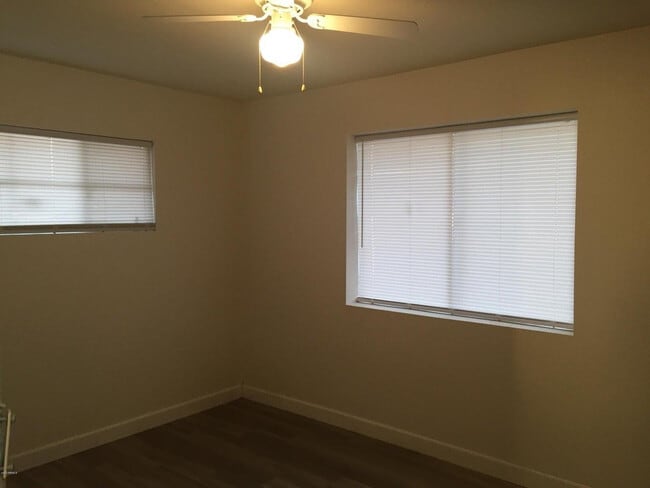 Building Photo - 24430 S Cooper Rd