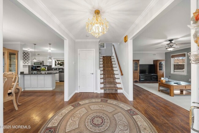 Building Photo - 146 Bath Ave