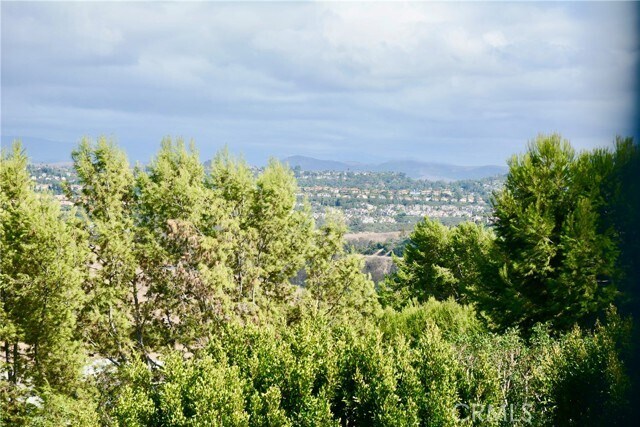 Building Photo - 50 Rue Du Chateau