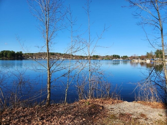 Building Photo - 3 Chase St