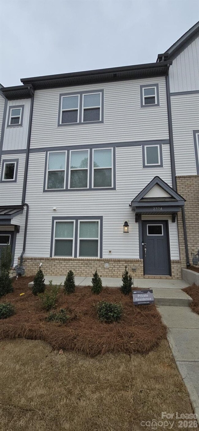 Building Photo - 2324 Donnelly Hls Ln