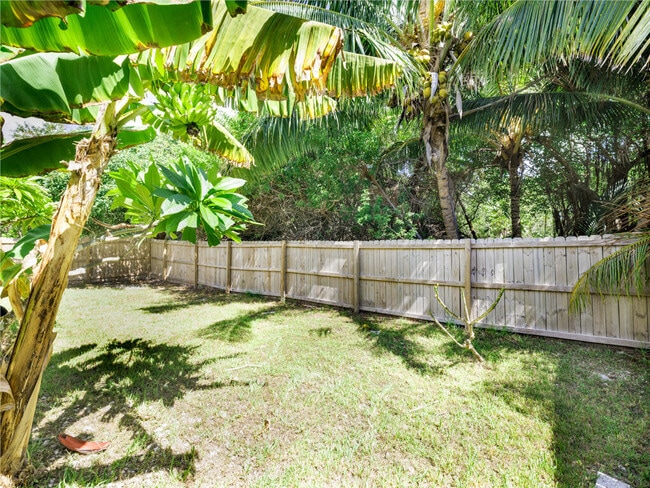 Building Photo - 29283 Coconut Palm Dr