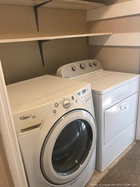 Building Photo - 723 Victorian Pl